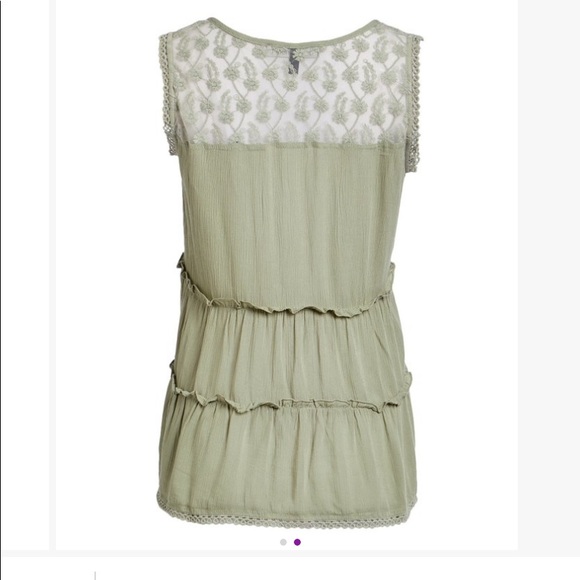 Sage lace-yoke tiered tank - Picture 2 of 5